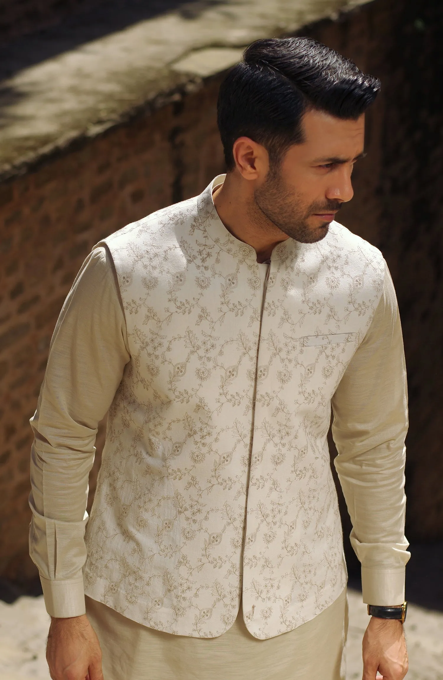 Mens Irish Linen Shiffili Emb.