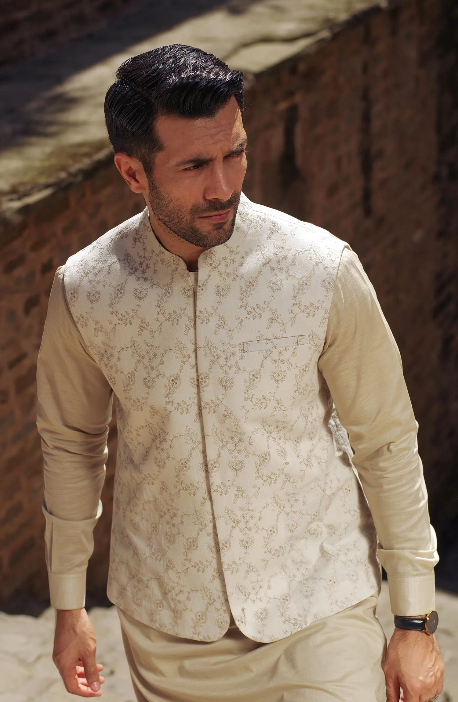 Mens Irish Linen Shiffili Emb.