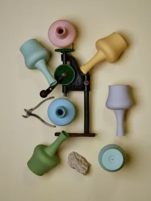 MINI VASE 11 (MV11)