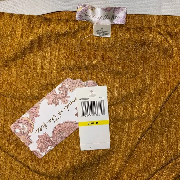 🔥NEW🔥 Band of the Free Size M Monza Gold Ribbed Velvet 100% Viscose Pencil Skirt