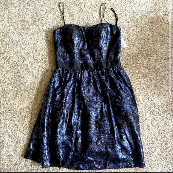 NWT Aidan Mattox Navy Blue &amp; Black Swirled Sequin Fit and Flare Mini Dress Sz 4