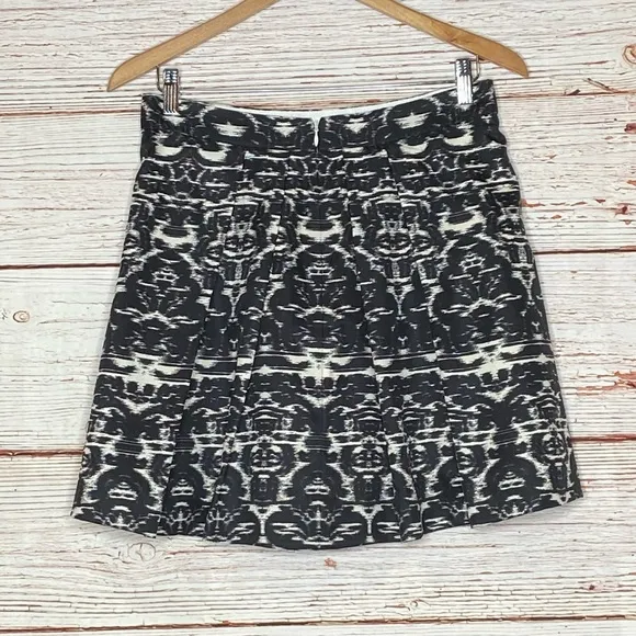 NWT J Crew Blurred Ikat Print A Line Pleated Mini Skirt Sz 2