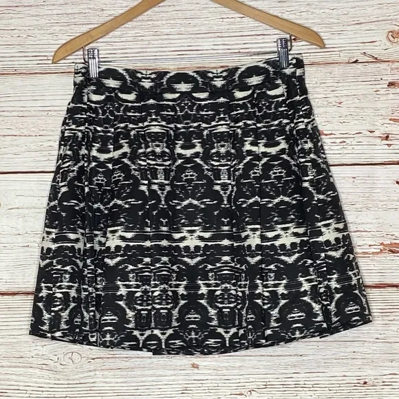 NWT J Crew Blurred Ikat Print A Line Pleated Mini Skirt Sz 2