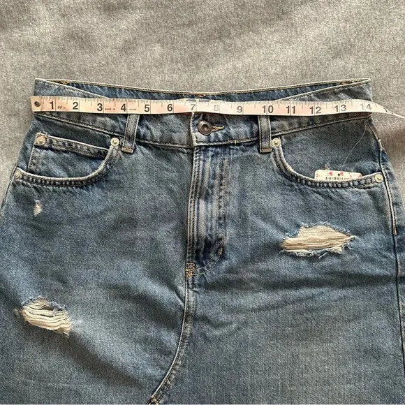 NWT We the Free denim mini skirt distressed raw hem midstone size 27