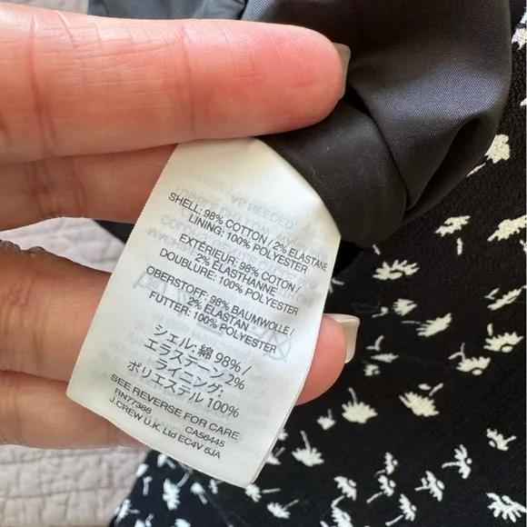 NWT🌻J. Crew Pencil skirt in daisy floral Size 4