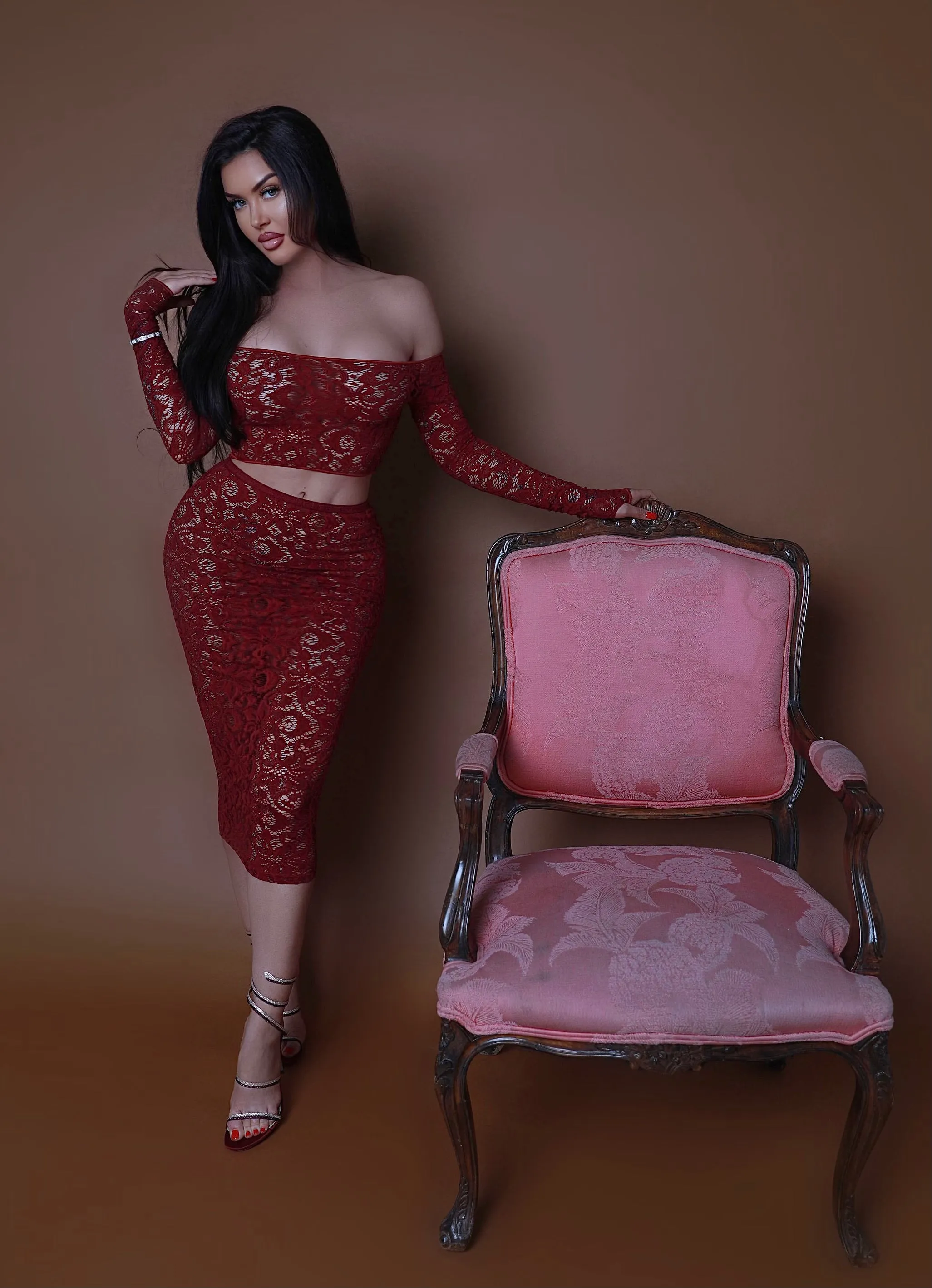 Page Burgundy