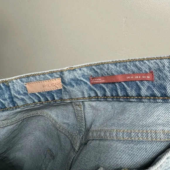 Pilcro and The Letterpress Destroyed Denim Blue Mini Skirt Frayed Hem Size 6