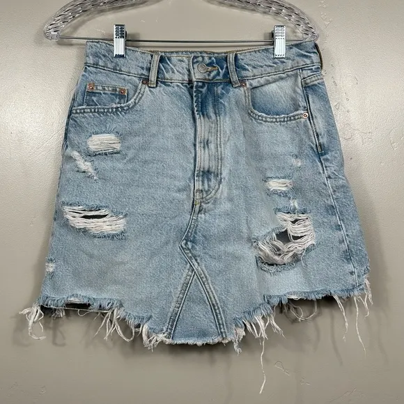 Pilcro and The Letterpress Destroyed Denim Blue Mini Skirt Frayed Hem Size 6