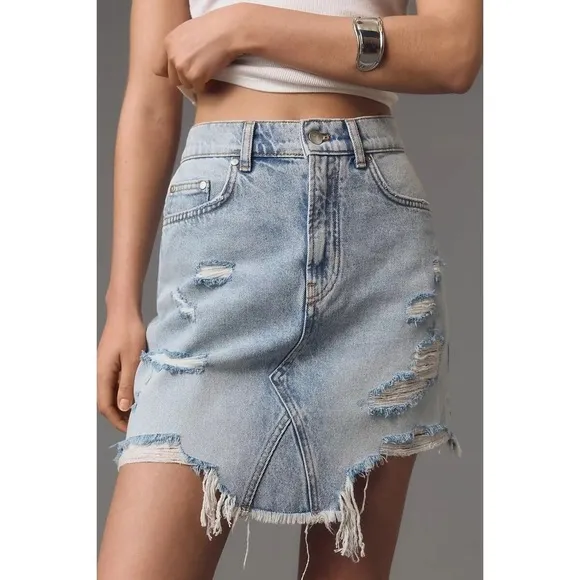 Pilcro and The Letterpress Destroyed Denim Blue Mini Skirt Frayed Hem Size 6