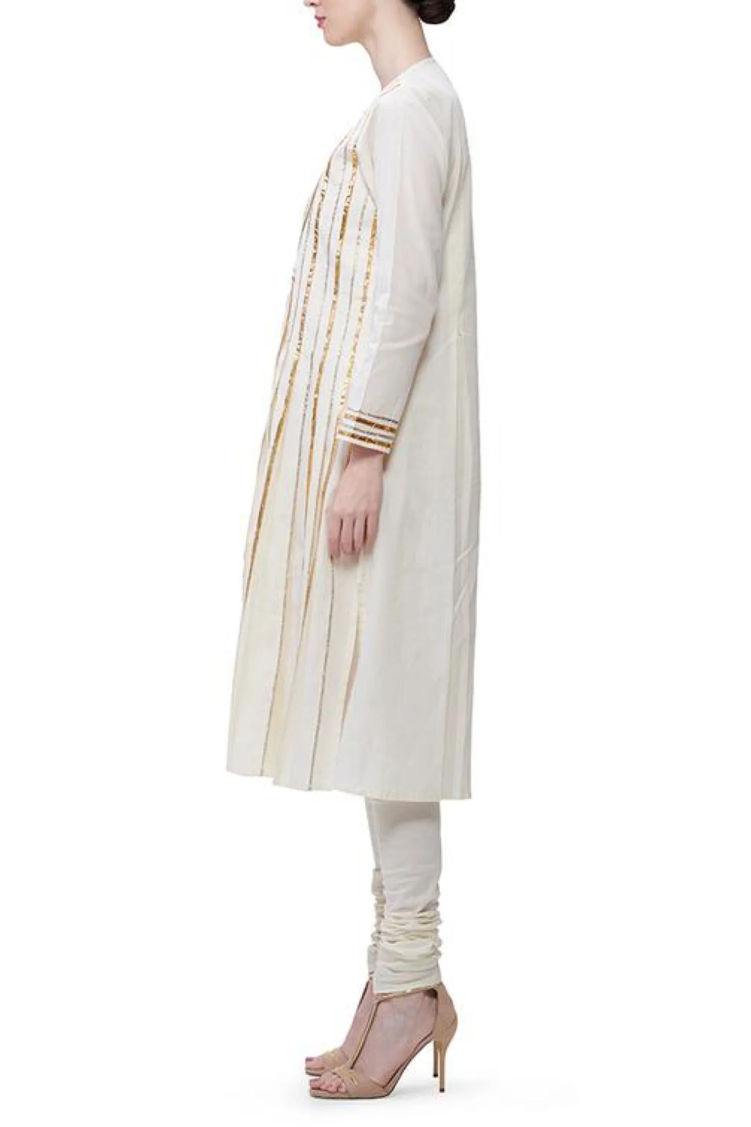 PLEATED YOKE KURTA