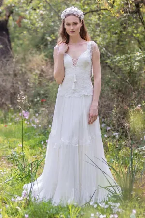 Plunged A-Line Pleated Wedding Dress With Appliques And Beading