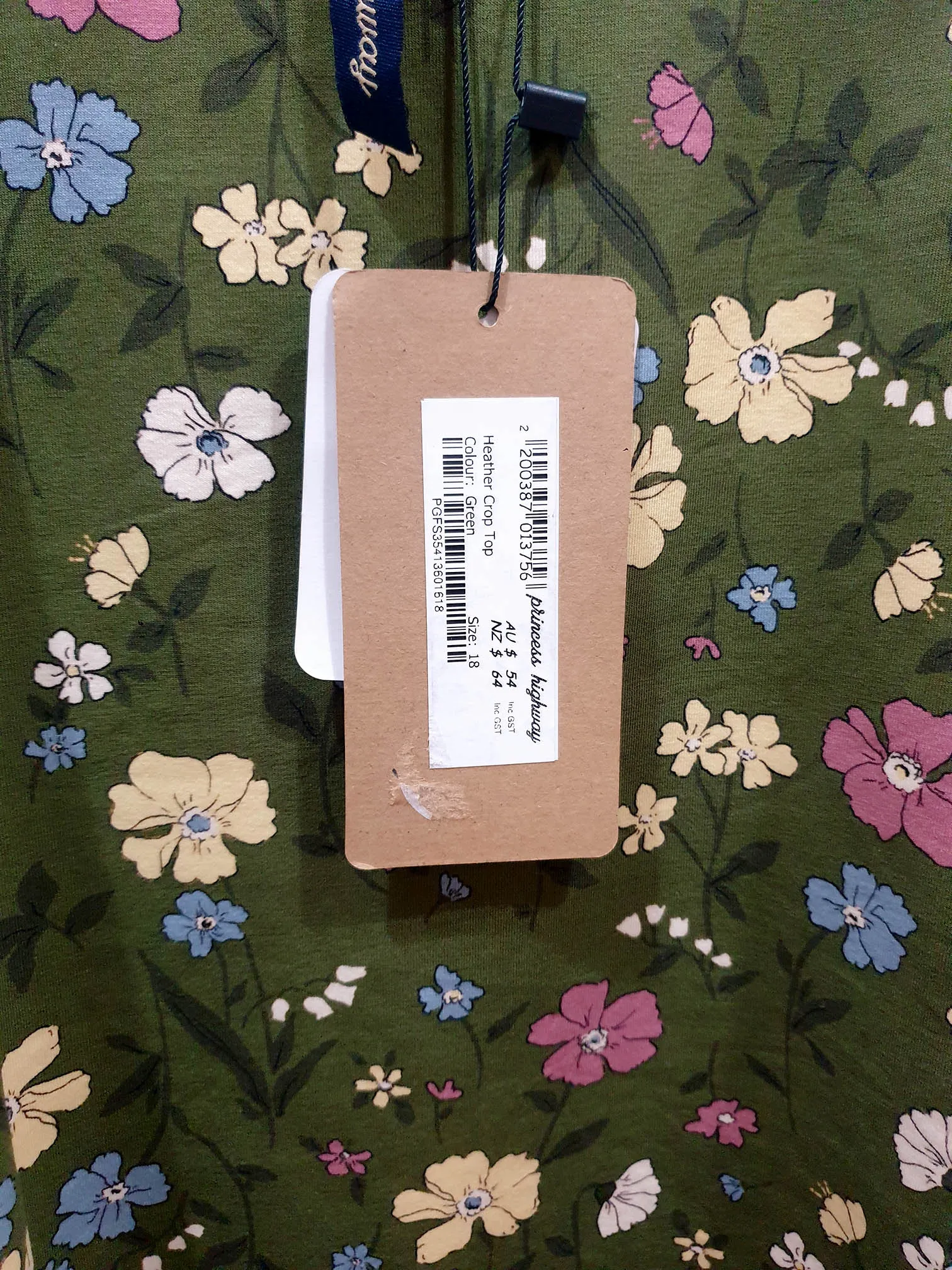 Princess Highway green floral top size 18