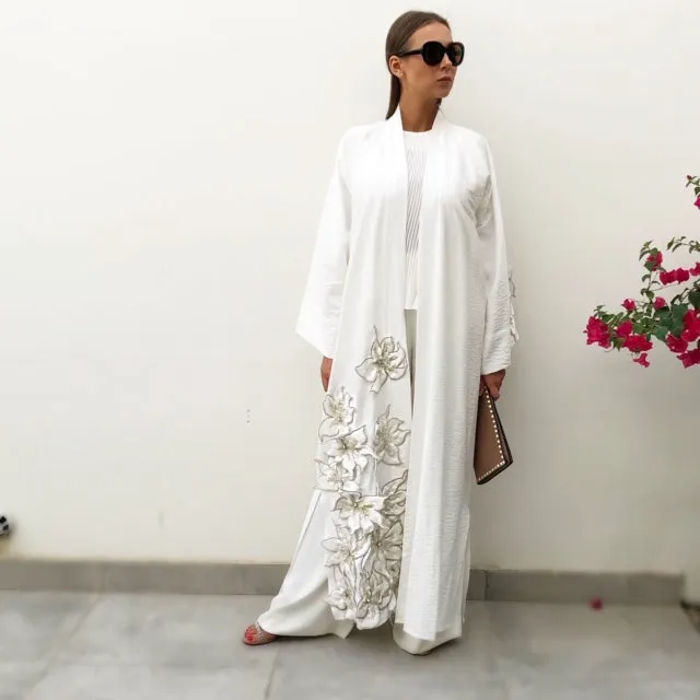 RAM19 SARAH WHITE LINEN BROCADE APPLIQUE ABAYA