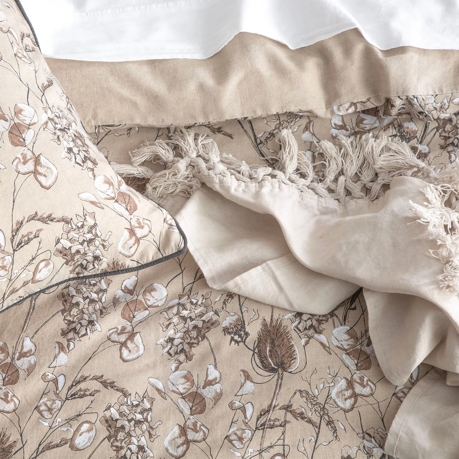 Renee Taylor Cavallo French Linen Printed Quilt cover set - Bushland