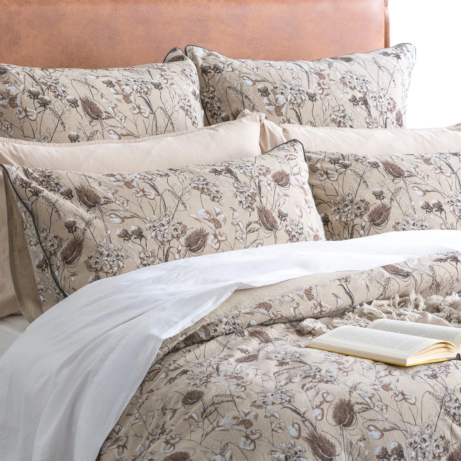 Renee Taylor Cavallo French Linen Printed Quilt cover set - Bushland