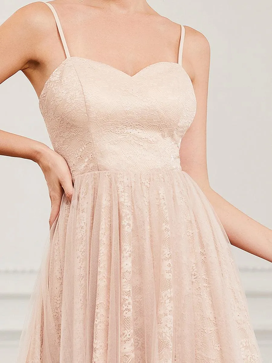 Robe de demoiselle d'honneur haut-bas à bretelles minces en dentelle(Vente finale)