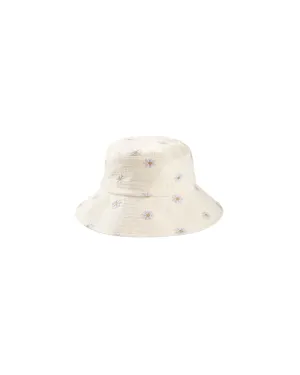 RYLEE   CRU Bucket Hat || Blue Daisies
