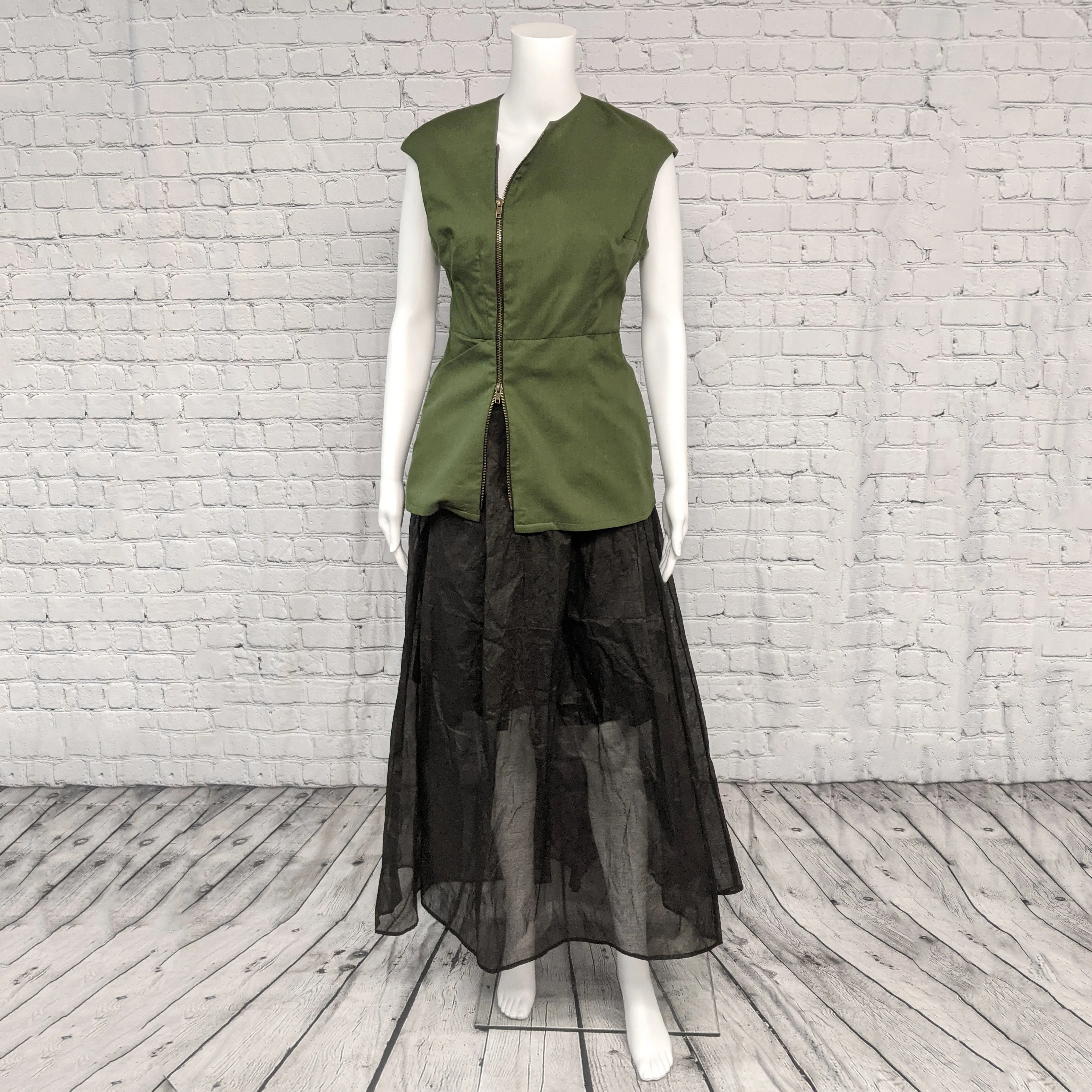 SALE! Ferrier Top in Olive by Kim Schalk
