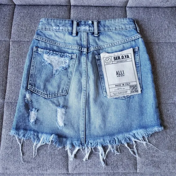 SER.O.YA Alli Distressed Blue Denim Mini Skirt Size 25