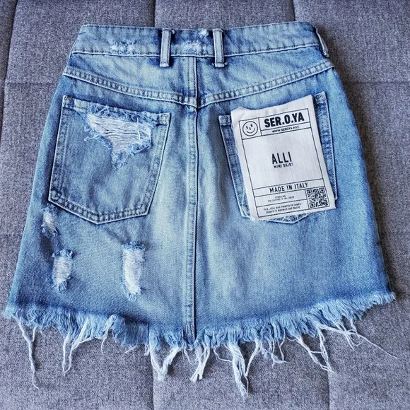 SER.O.YA Alli Distressed Blue Denim Mini Skirt Size 25