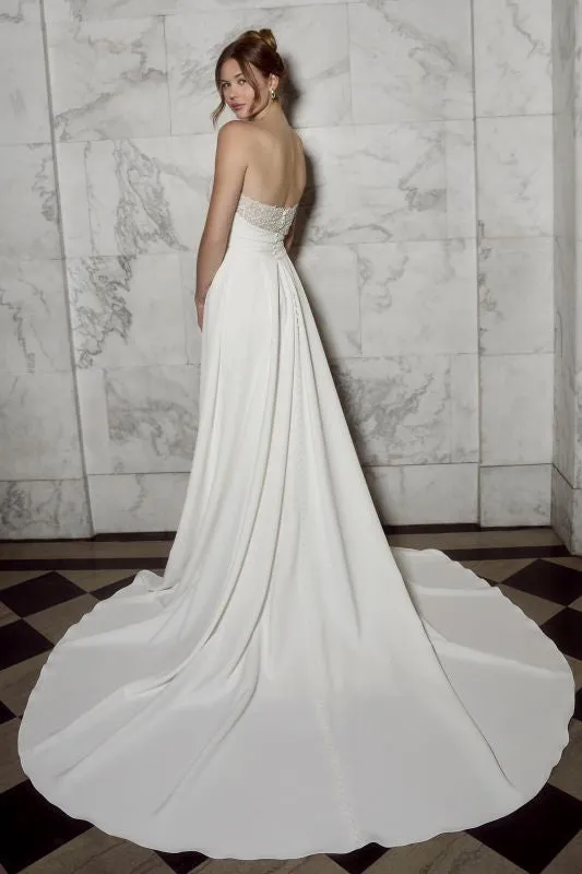 Size 14 Casablanca 2581SK Ivory Detachable Train