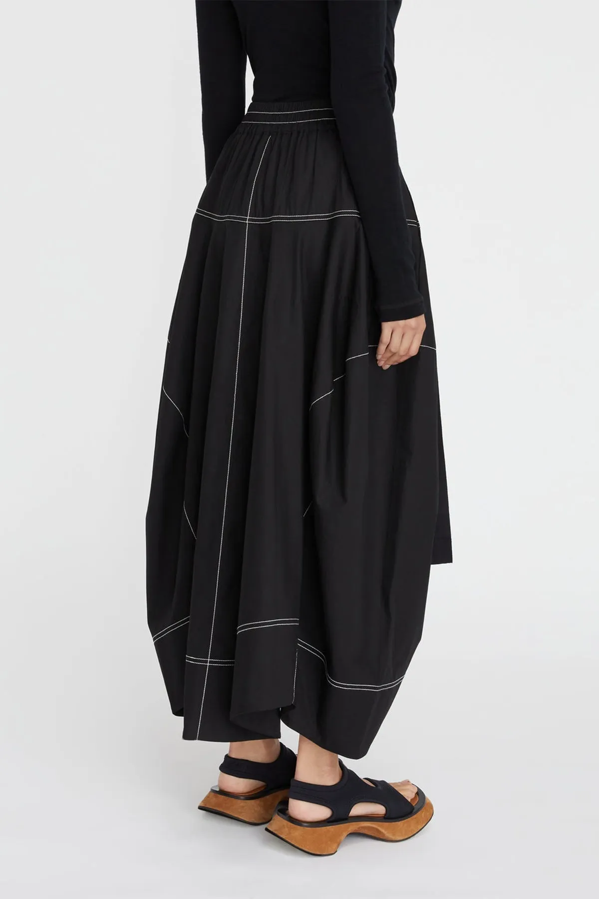 Soho Midi Skirt in Black