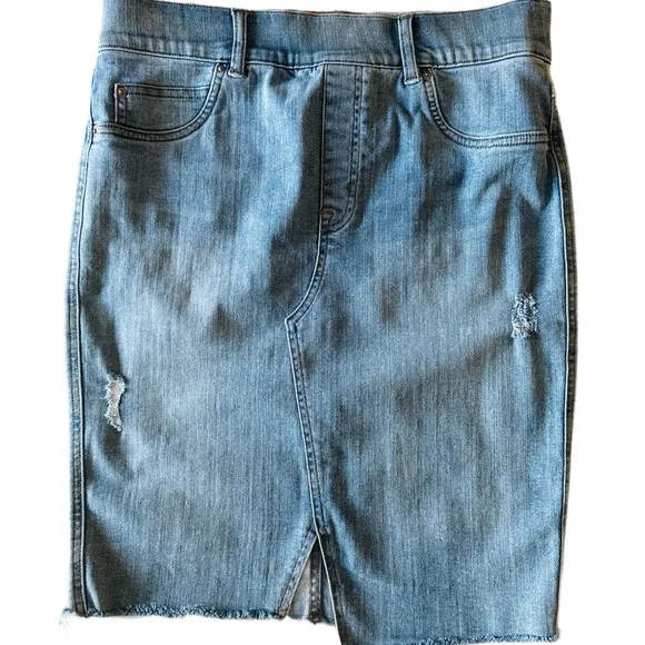 Spanx Distressed Denim Shaping Pencil Skirt High Waisted Fray Hem Size M