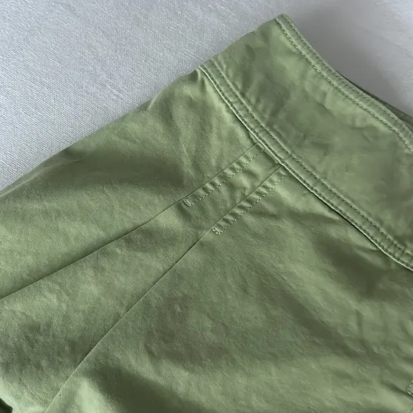 Sun-deh Green Pleated Mini Skirt‎