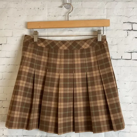 Sunday Best Aritzia Mini 15” Pleated Skirt S Tan Plaid School Academia Preppy
