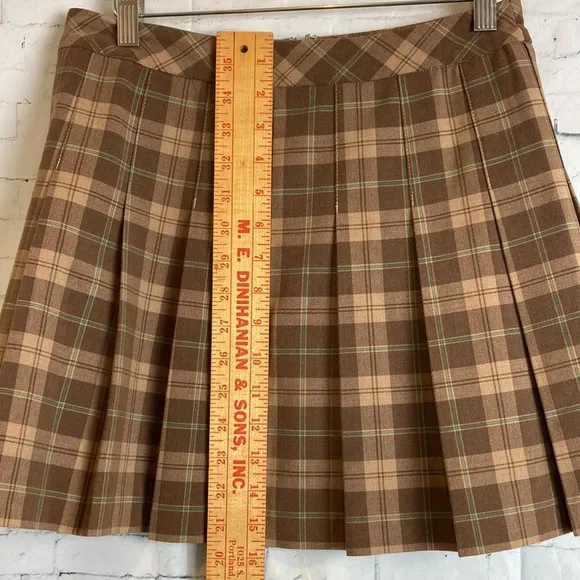 Sunday Best Aritzia Mini 15” Pleated Skirt S Tan Plaid School Academia Preppy