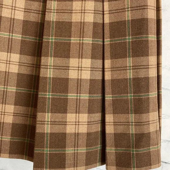 Sunday Best Aritzia Mini 15” Pleated Skirt S Tan Plaid School Academia Preppy