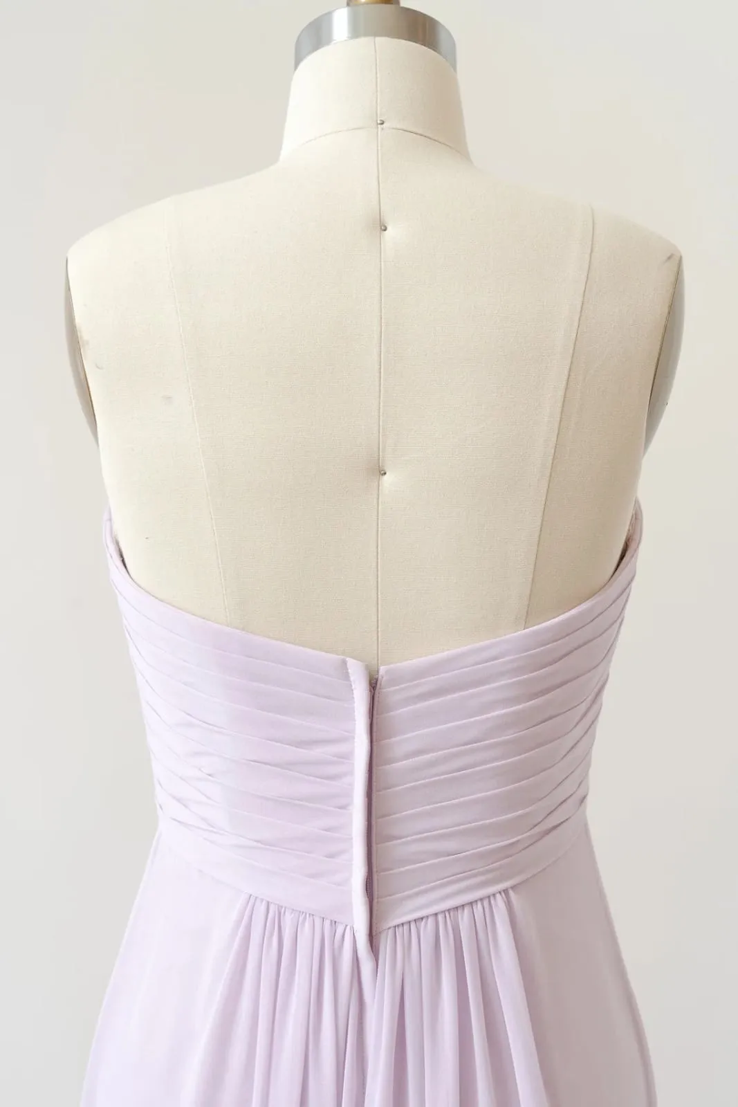 Sweetheart Strapless Pleated Chiffon A-line Long Lilac Bridesmaid Dress