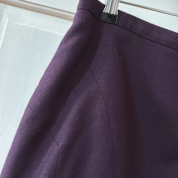 Ted Baker London Eggplant Purple Wool Stretch Pencil Skirt Size 3 Size US 8