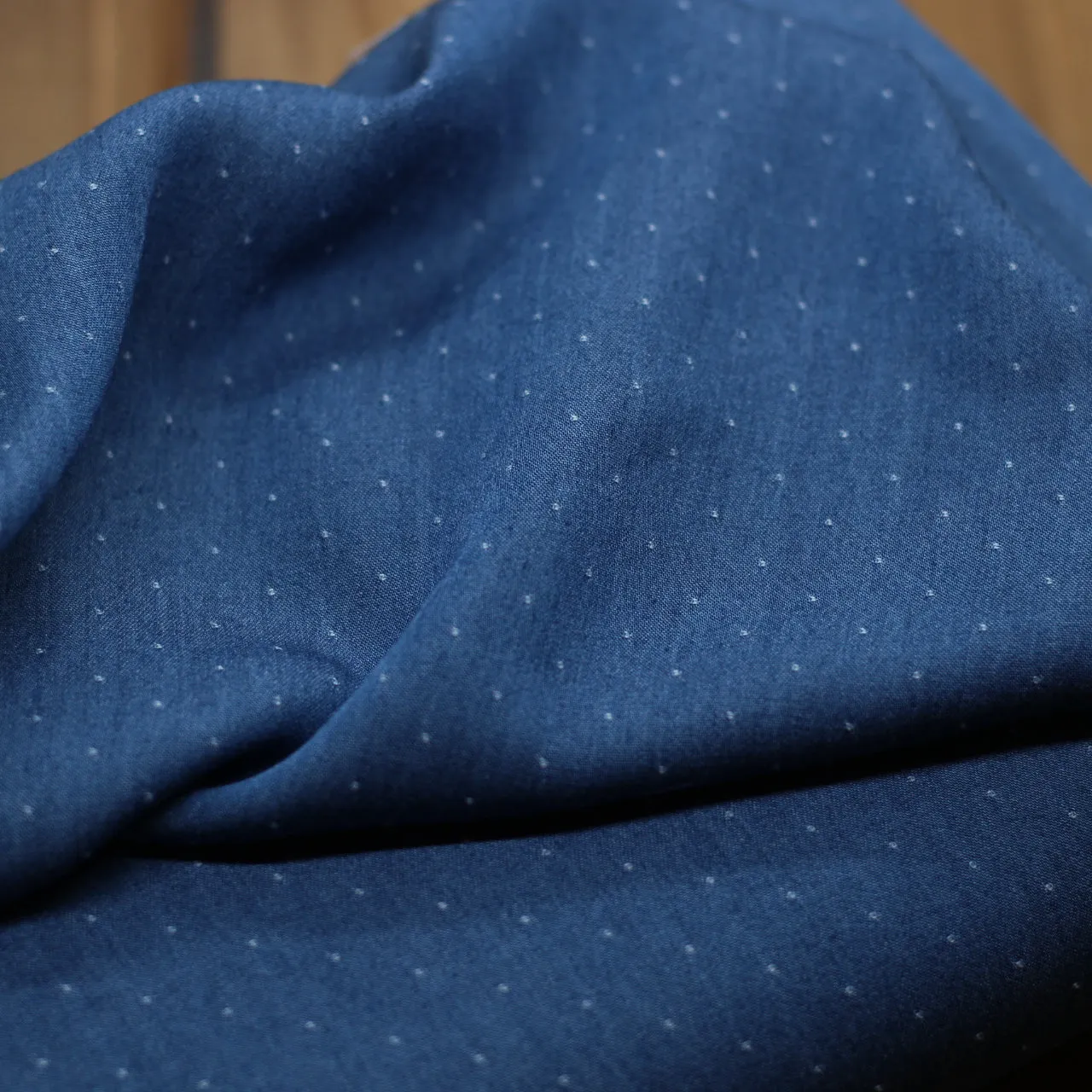 Tissu Tencel Chambray Plumetis - Denim Bleu moyen (Vendu x10cm)