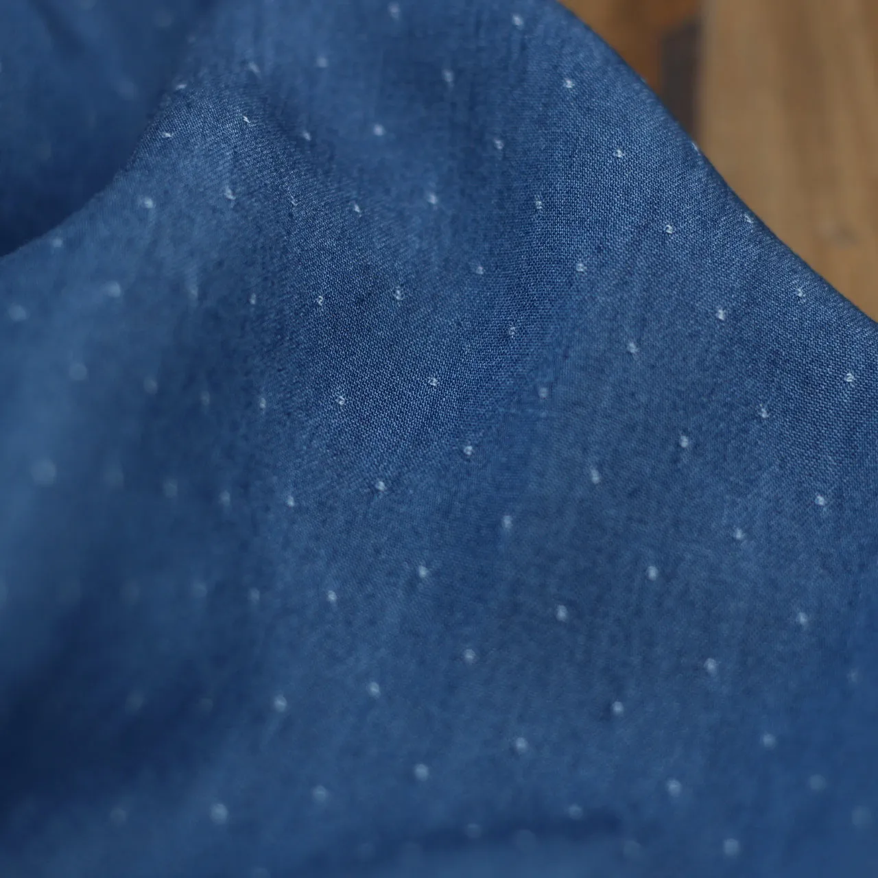 Tissu Tencel Chambray Plumetis - Denim Bleu moyen (Vendu x10cm)