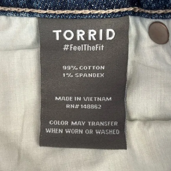 Torrid Perfect Slim Boot Classic Denim Mid-Rise Jean in Laurel Canyon 18