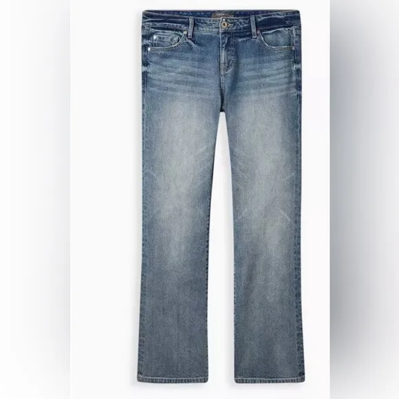 Torrid Perfect Slim Boot Classic Denim Mid-Rise Jean in Laurel Canyon 18