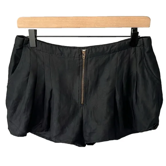 Ulla Johnson Black Pleated Zipper Mini Shorts