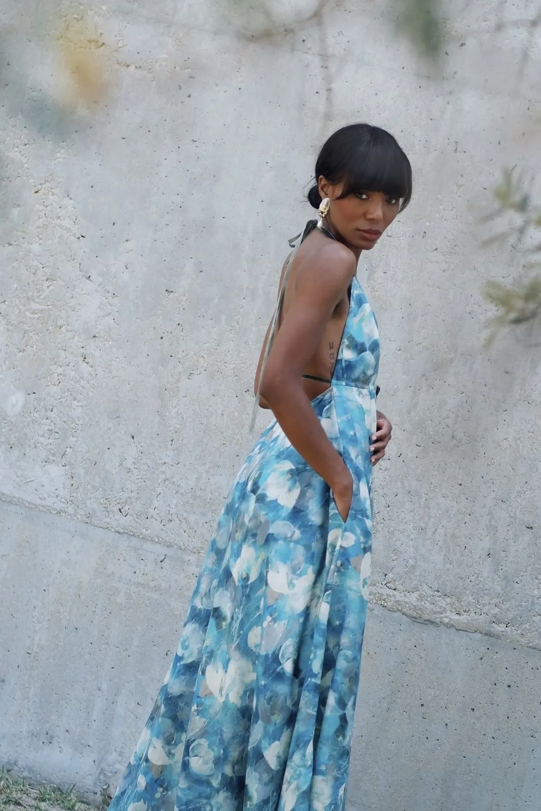 VESTIDO MULTICOLOR AZUL FLORAL