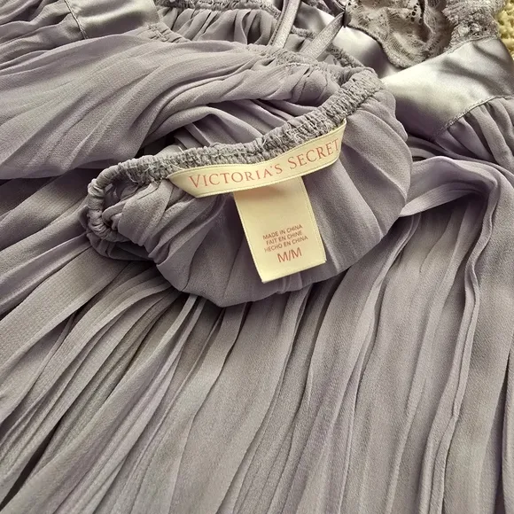 Victoria's Secret Lilac Pleated Babydoll - Medium