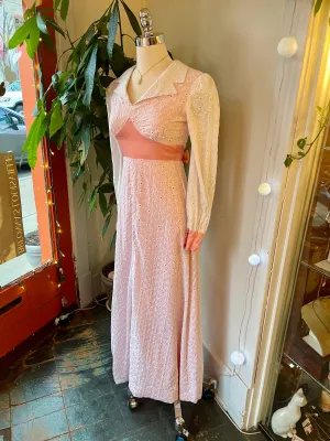 Vintage 60s 70s eyelet maxi dress // Sz small   (ht2400)