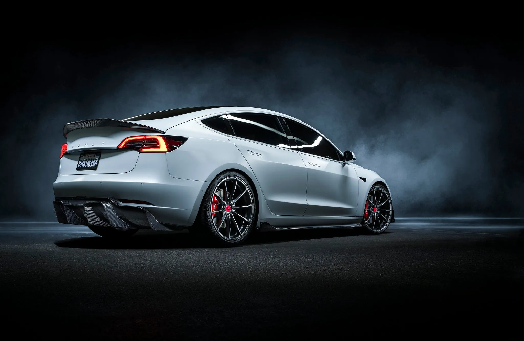 Vorsteiner Tesla Model 3 Volta Carbon Side Skirt Set