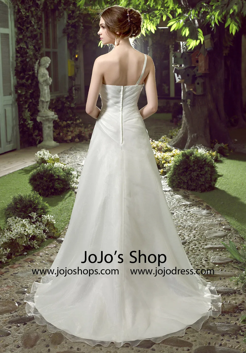 Whimsical One Shoulder Organza Wedding Dress | HL1027