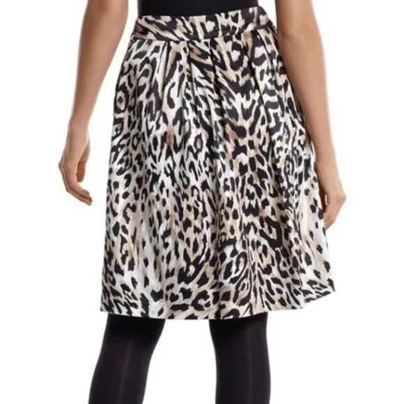 White House Black Market Leopard Print Satin Pleated Full Mini Skirt 8 Pockets