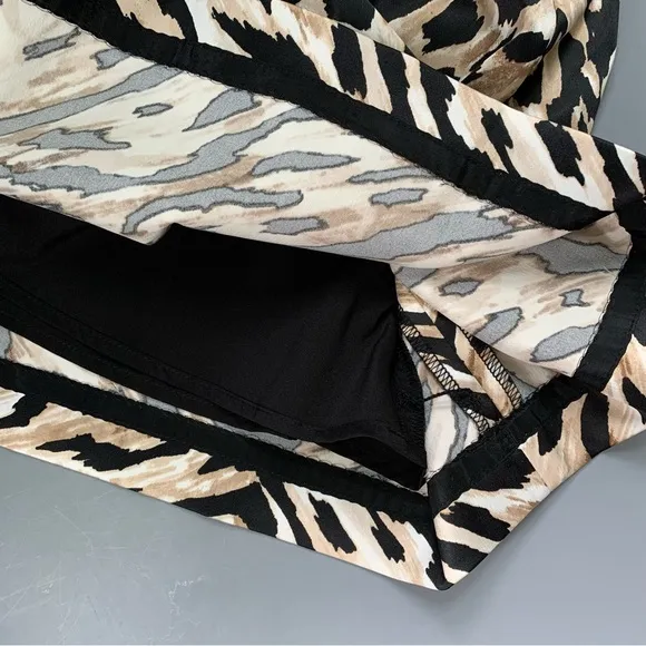 White House Black Market Leopard Print Satin Pleated Full Mini Skirt 8 Pockets