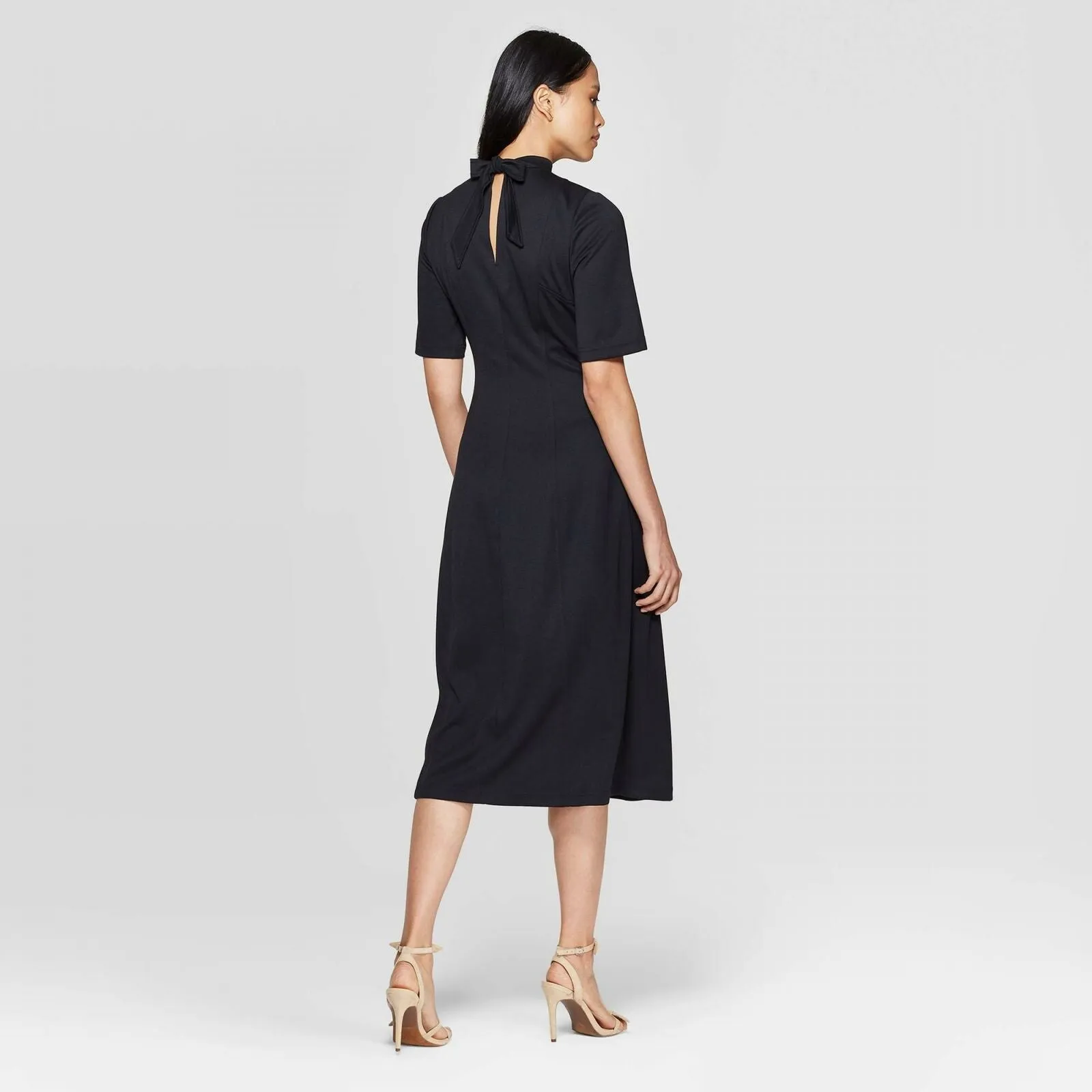 Who What Wear Women's Short Sleeve Cowl Neck Back Tie A Line Midi Dress