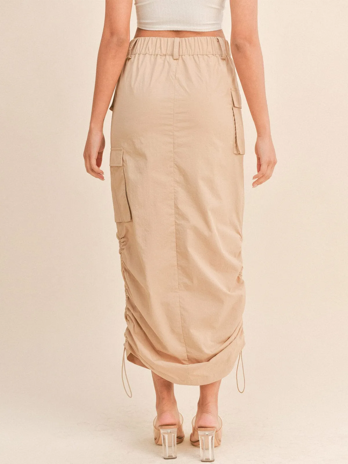 WOMEN'S BUTTON CLOSURE CARGO POCKETS SIDE RUCHED MAXI SKIRT