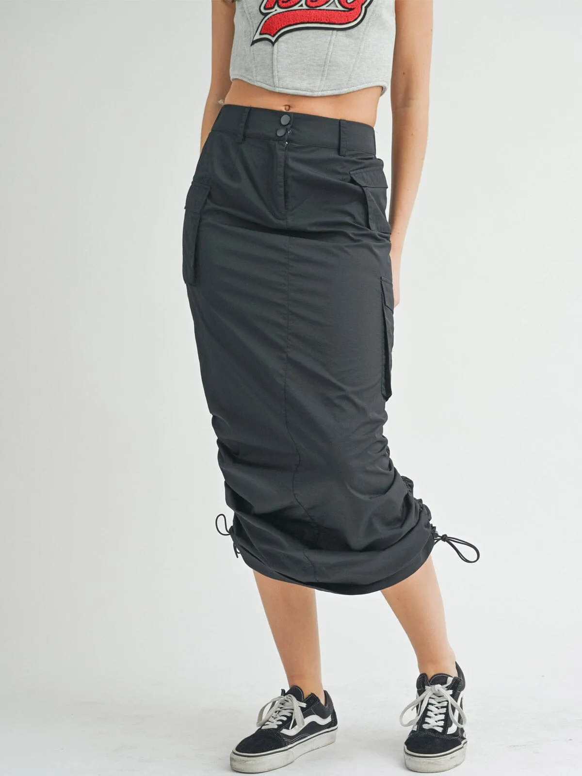 WOMEN'S BUTTON CLOSURE CARGO POCKETS SIDE RUCHED MAXI SKIRT