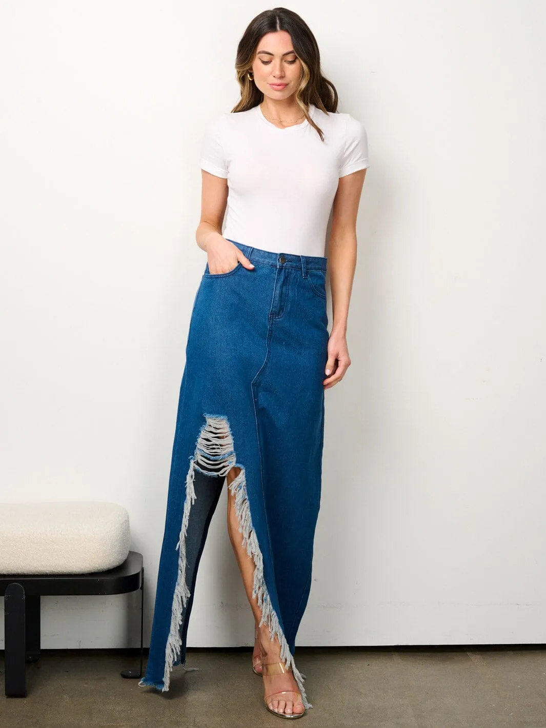 WOMEN'S BUTTON CLOSURE POCKETS DISTRESSED SLIT MAXI DENIM SKIRT