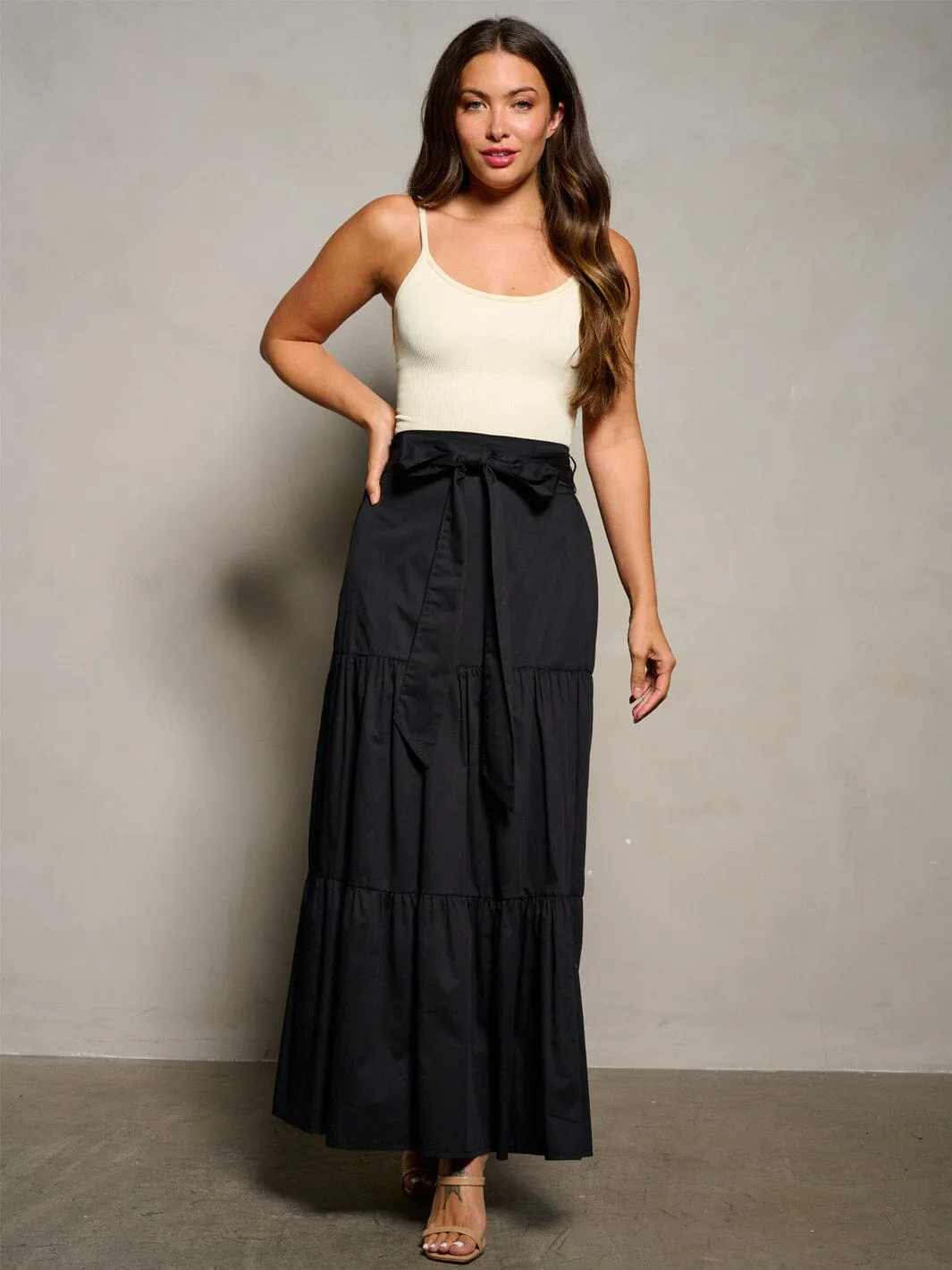 WOMEN'S ELASTIC WAIST RUFFLE TIERED MAXI SKIRT